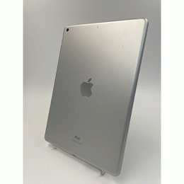 APPLE 〔中古〕iPad 第8世代 128GB シルバー MYLE2J／A Wi-Fi（中古1