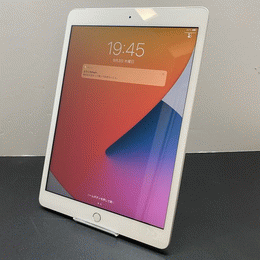 APPLE 〔中古〕iPad(第8世代) 32GB MYLA2J/A Silver Wi-Fiモデル（中古