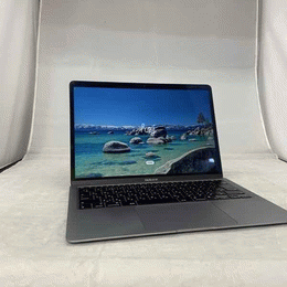 APPLE 〔中古〕MacBook Air 13.6-inch Mid-2022 MLXW3J／A スペース