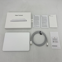 APPLE 〔中古〕Magic Trackpad MK2D3ZA/A ホワイト（中古保証1ヶ月間