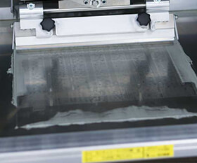 基盤には高品質な素材を使用