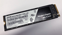 WD Black NVMe SSD製品イメージ