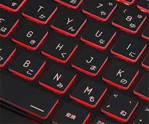 LEDイルミネーションが彩るテンキー付きキーボード